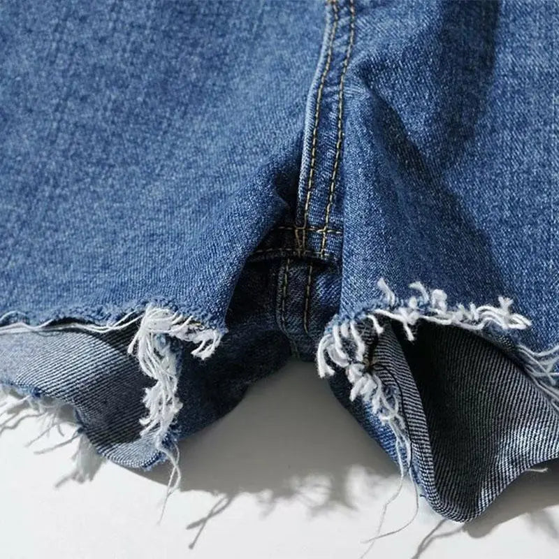 Puck | Vintage Korte Broek met Schuine Knoop